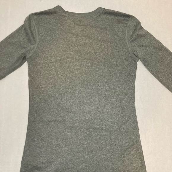 Nike Dri-Fit Long Sleeve - Picture 4 of 4